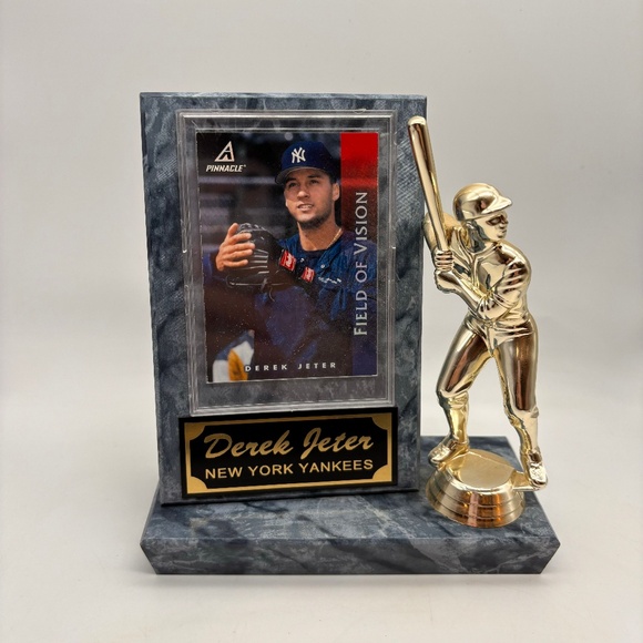 VTG New York Yankees Derek Jeter Field of Vision Card Decorative Plaque - Picture 1 of 12